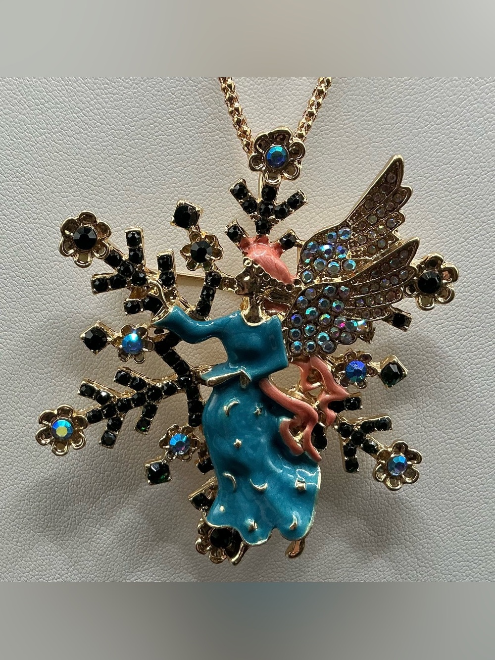 GOLD TONE BLACK SNOWFLAKE BLUE FAIRY ENAMEL RHINESTONE BROOCH NECKLACE COMBO